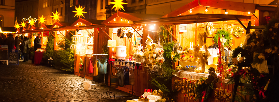 Weihnachtsmarkthütten