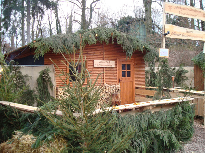 Weihnachtsmarkthäuser