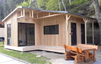Holzhütte nach Wunsch